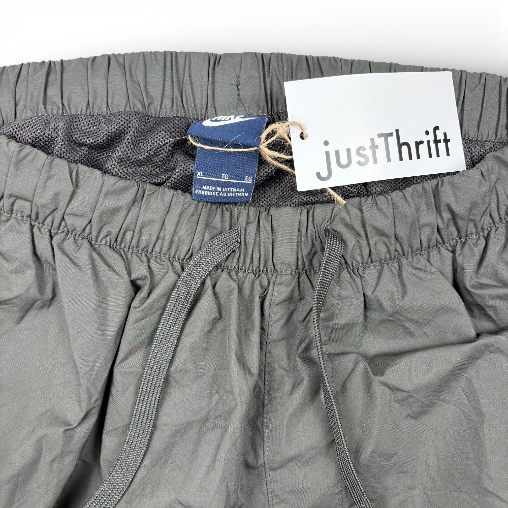 Nike Trackpants Oliv