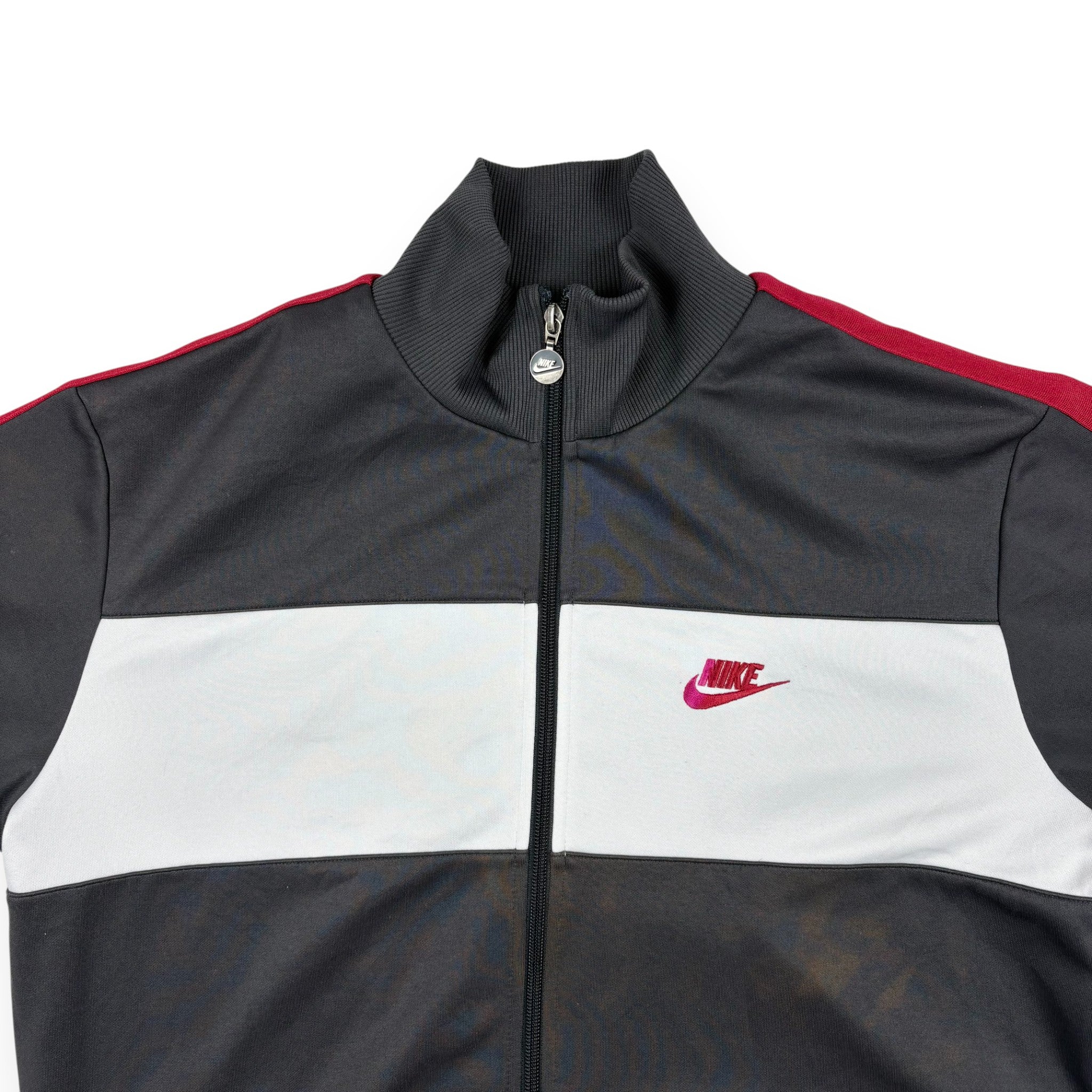 Nike Trackjacket Grau-Weiß mit roten Details