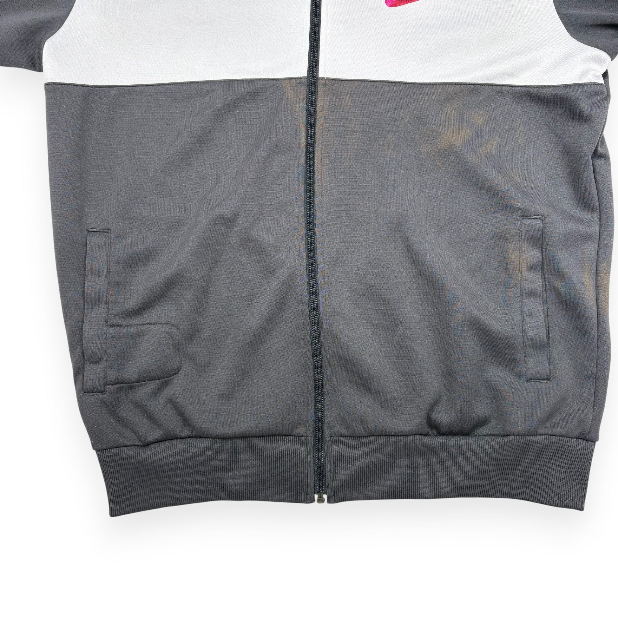 Nike Trackjacket Grau-Weiß mit roten Details