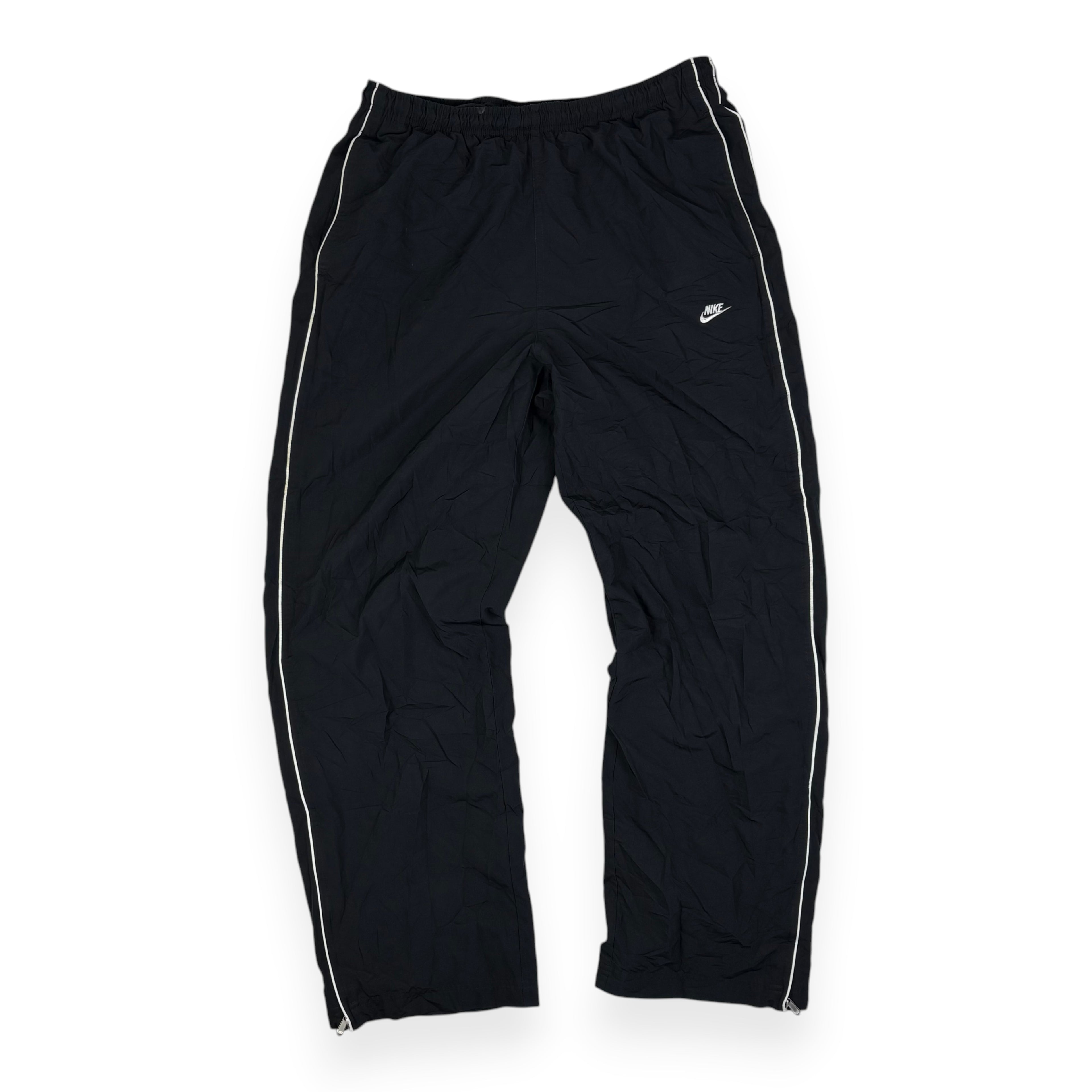 Nike Sportswear Trackhose Schwarz