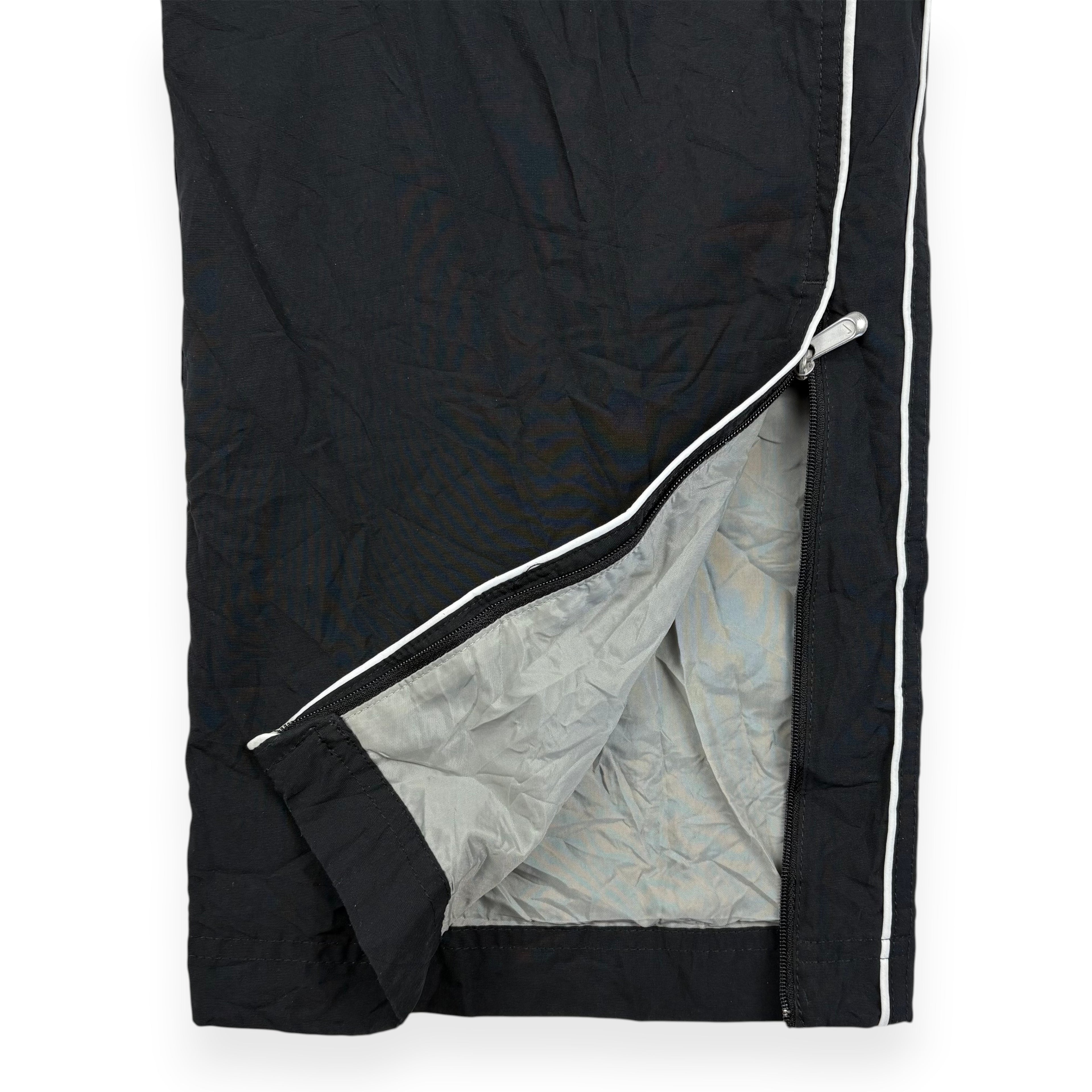 Nike Sportswear Trackhose Schwarz