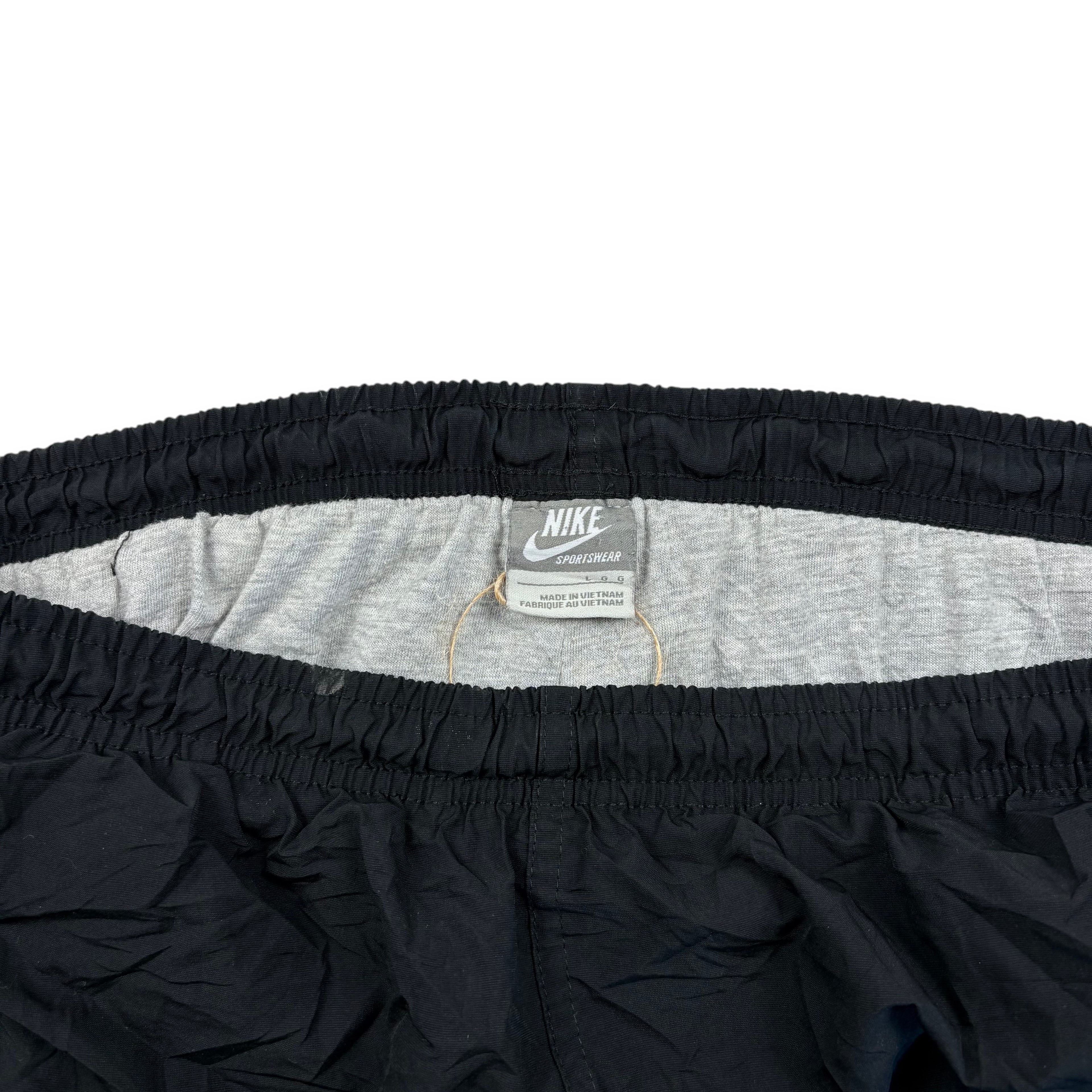 Nike Sportswear Trackhose Schwarz